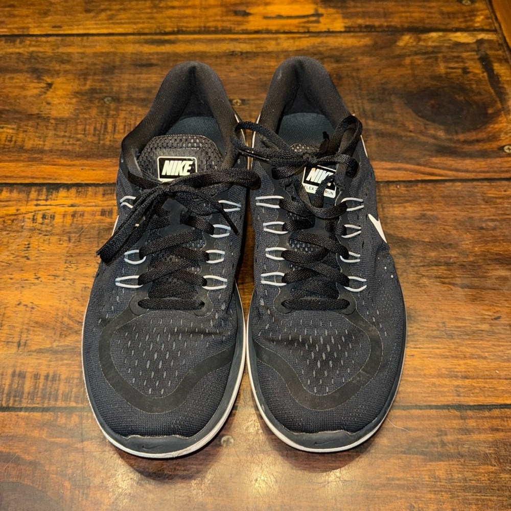 Nike Women’s Flex Running Shoes Black Size 9